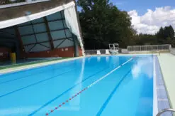 Piscine vue extérieur